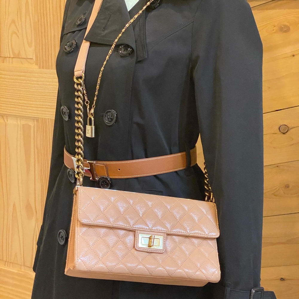 CHANEL Reissue Caviar Singel Flap Bag